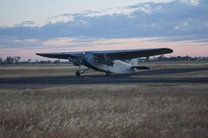 Tri-motor landing at Lincoln2_1280